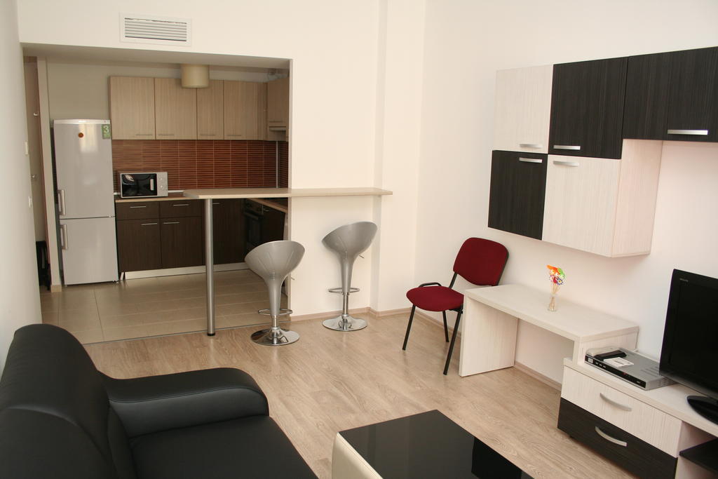 בוקרשט Top Rooms Aparthotel חדר תמונה