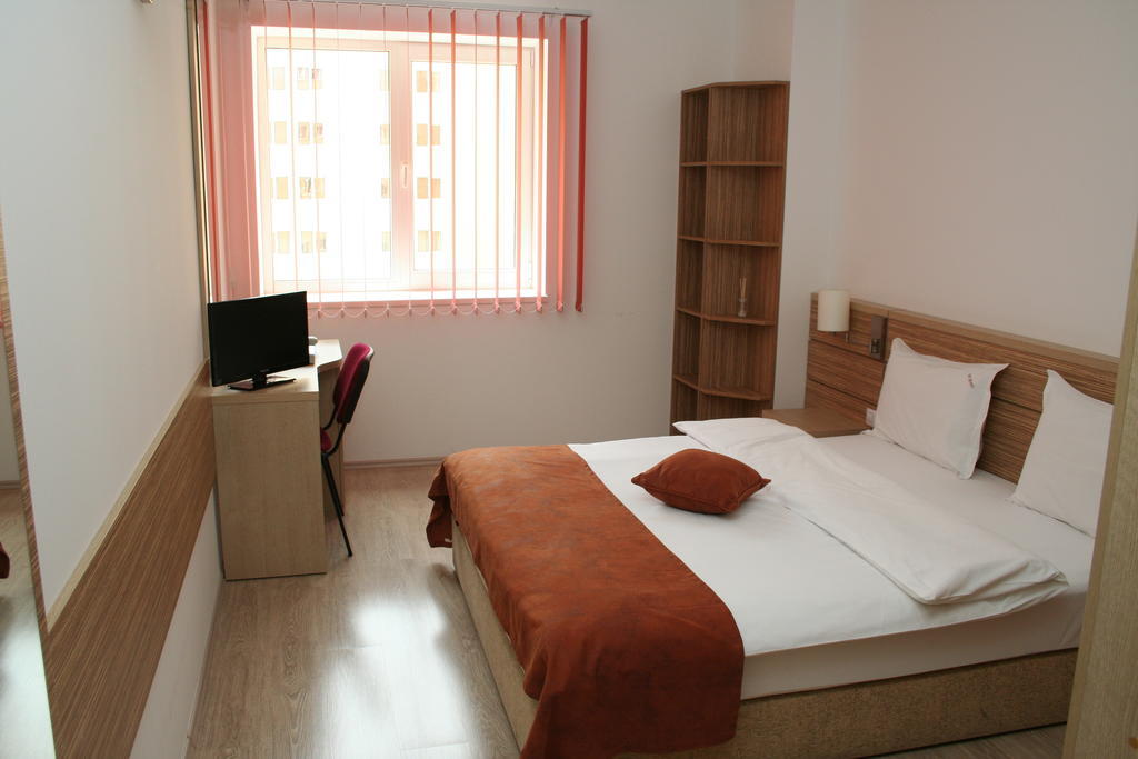 בוקרשט Top Rooms Aparthotel חדר תמונה