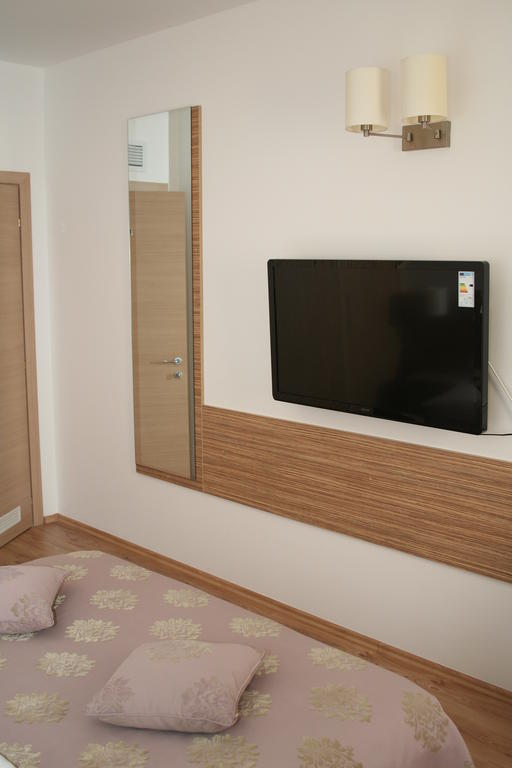 בוקרשט Top Rooms Aparthotel חדר תמונה
