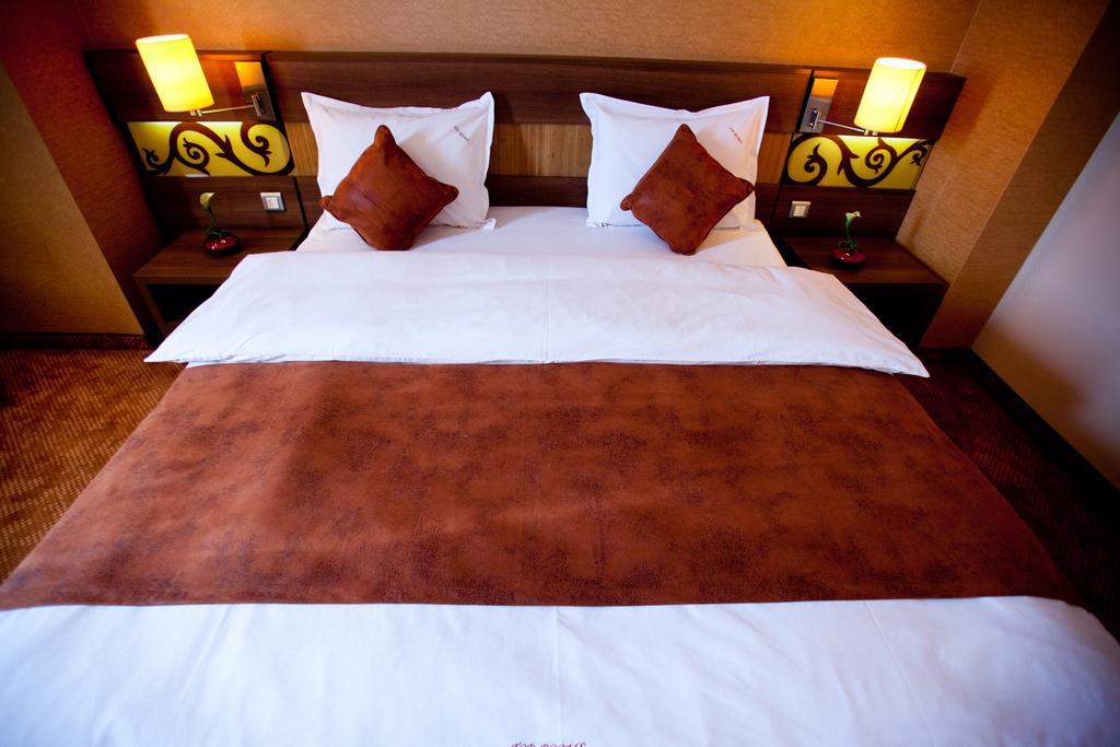 בוקרשט Top Rooms Aparthotel חדר תמונה