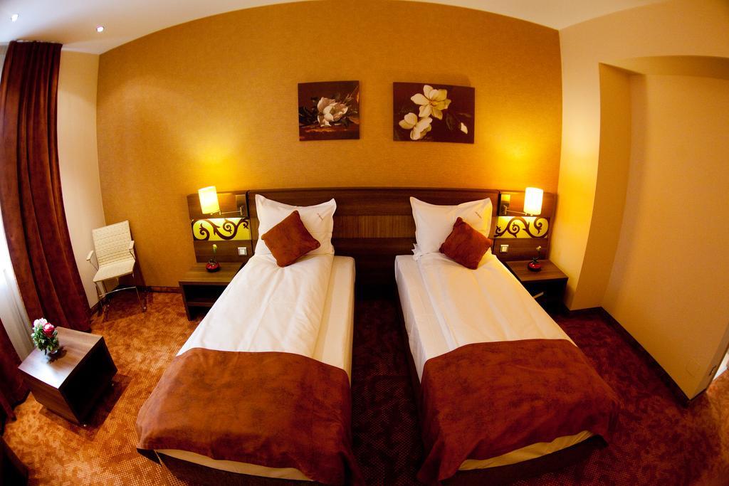 בוקרשט Top Rooms Aparthotel חדר תמונה
