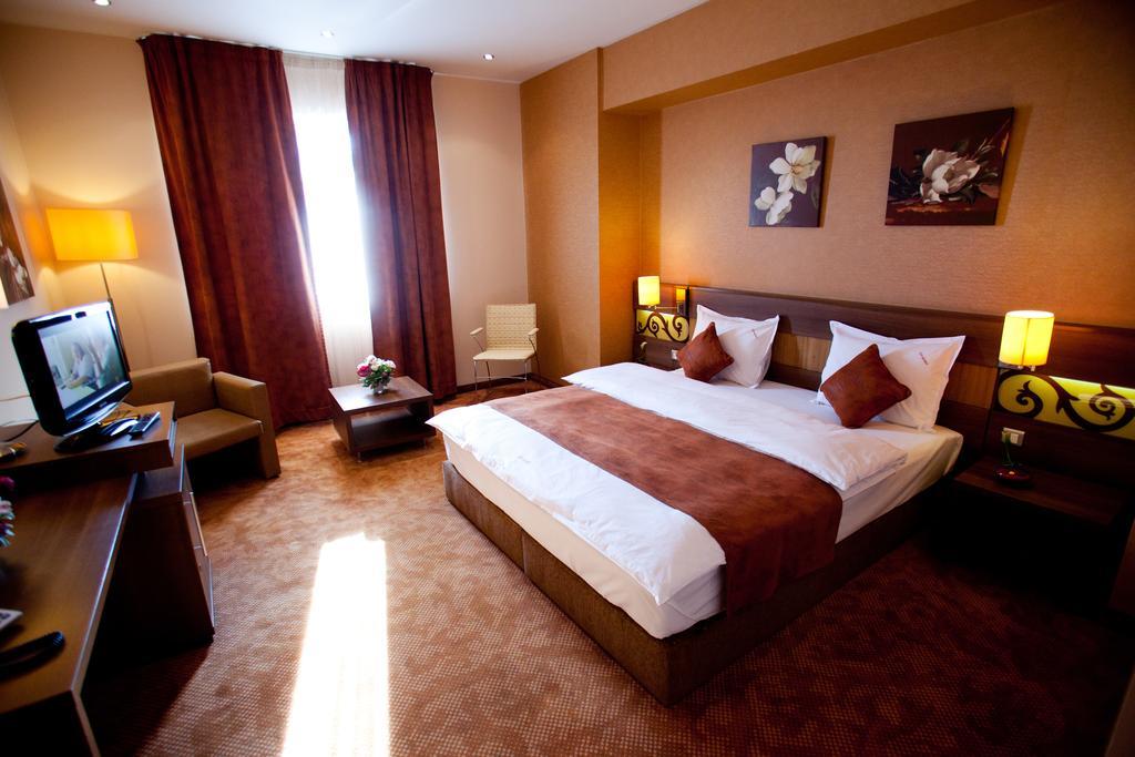 בוקרשט Top Rooms Aparthotel חדר תמונה